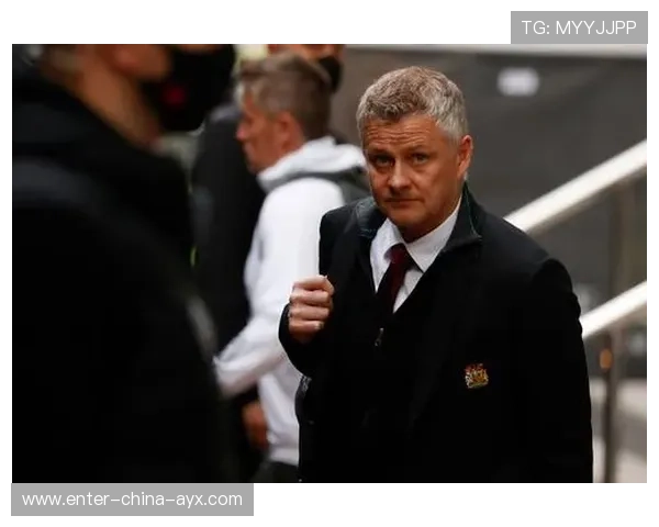 曼联输球后内讧微博流出,球迷群情激愤 曼联输球后内讧微博流出,球迷群情激愤