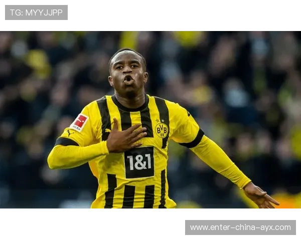 多特蒙德中路渗透创造大量空间