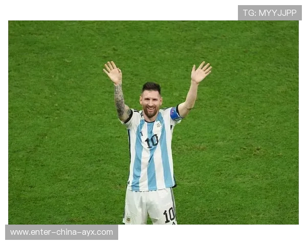 阿贾克斯盯梅西式灵魂中场:足球盛世下的战术隐喻 阿贾克斯盯梅西式灵魂中场:足球盛世下的战术隐喻