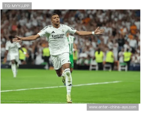 姆巴佩连续摆脱射门得分，巴黎领先