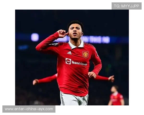 多特右路速度优势明显,桑乔回归后状态持续回暖 多特右路速度优势明显,桑乔回归后状态持续回暖