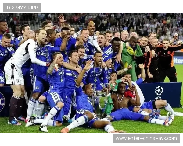 切尔西1亿先生再次迷失，主场被嘘：当荣耀变成疑问